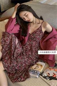赤脚医生，你告诉我夫人是武功高手？小说完整版- 周凡韩月瑶全文无删减